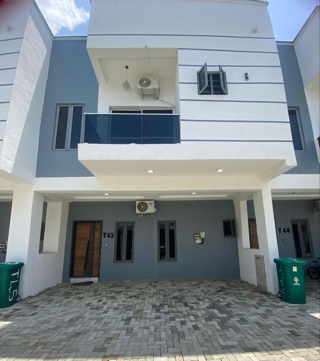 Luxury Shortlet Apartment Lbs, Ajah Lagos Exterior photo